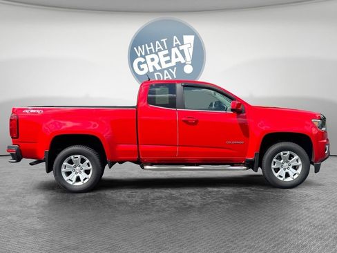 Used 2016 Chevrolet Colorado LT w/ LT Convenience Package AWD/4WD image 2