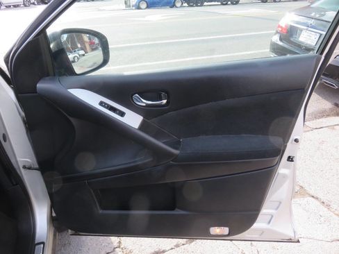 Used 2009 Nissan Murano S image 23