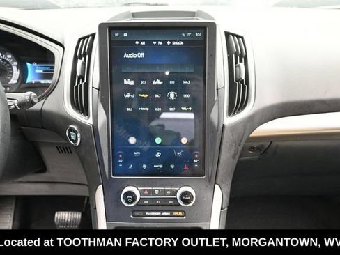 Used 2023 Ford Edge SEL AWD/4WD image 17