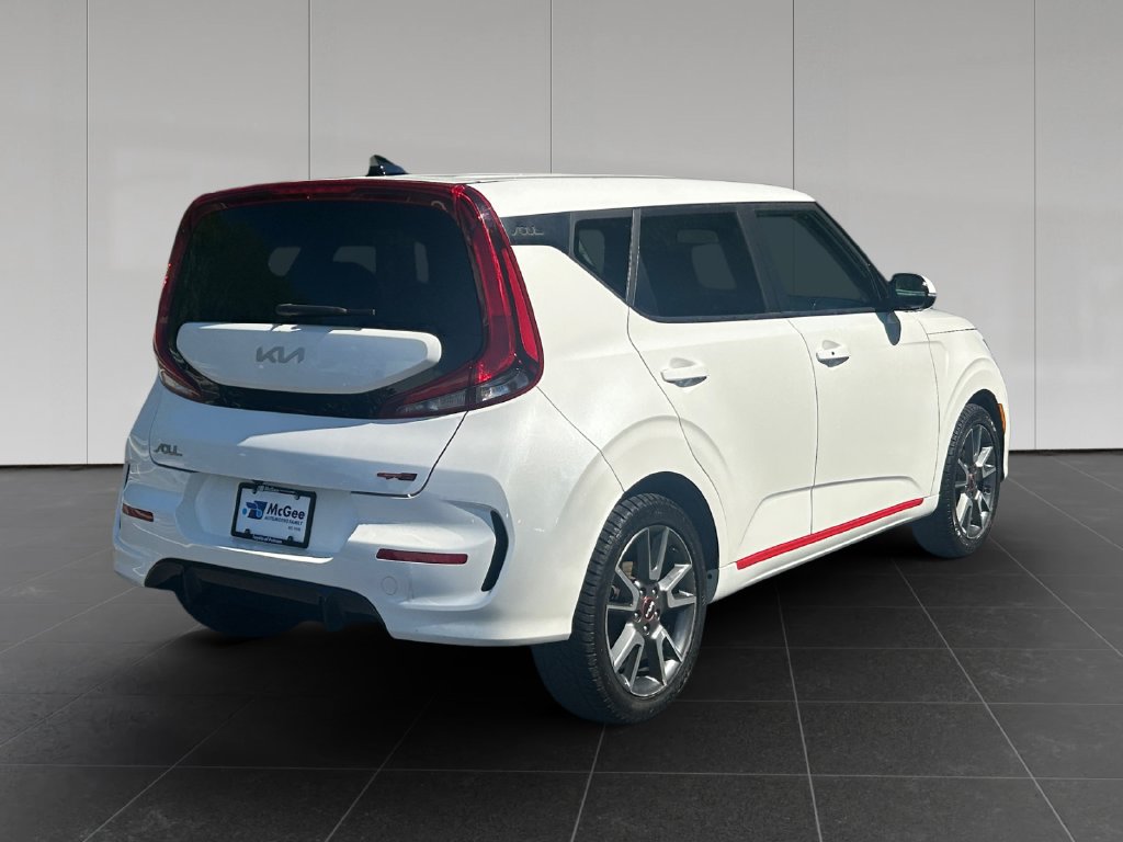 Used 2022 Kia Soul GT-Line FWD image 6