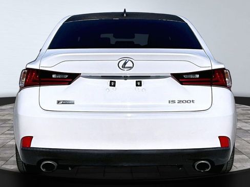 Used 2016 Lexus IS 200t RWD image 23