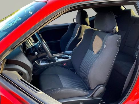 Used 2022 Dodge Challenger GT w/ Blacktop Package RWD image 18