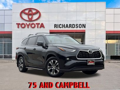 Used 2024 Toyota Highlander XLE