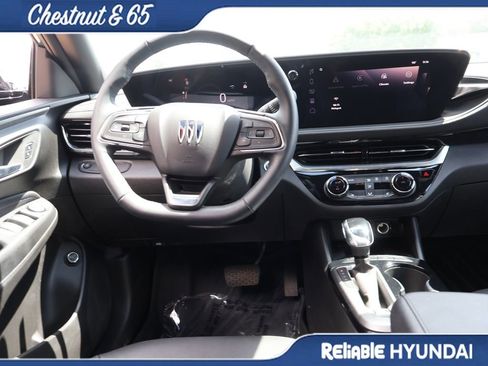 Used 2024 Buick Envista Sport Touring w/ Convenience I Package FWD image 20