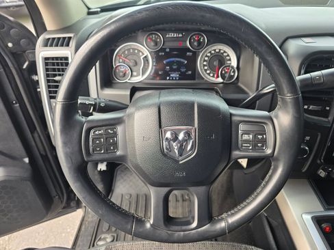 Used 2015 RAM 2500 Big Horn image 25