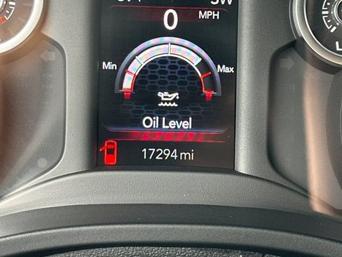 Used 2025 RAM 1500 Big Horn AWD/4WD image 24