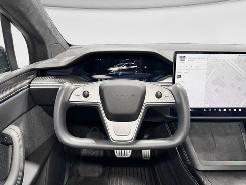 Used 2022 Tesla Model X Plaid AWD/4WD image 8
