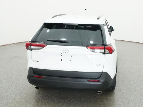 New 2025 Toyota RAV4 XLE image 10