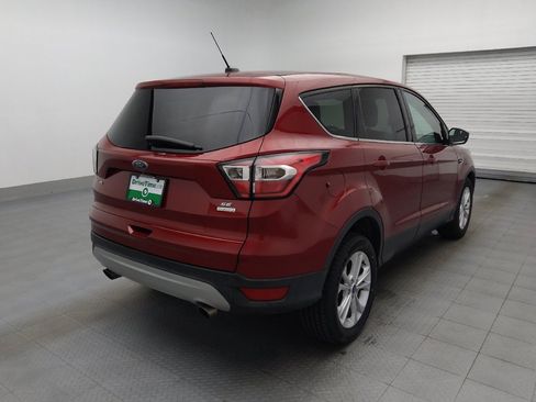 Used 2017 Ford Escape SE FWD image 9