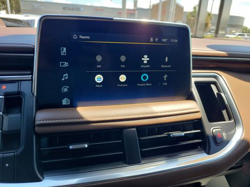 Certified 2024 Chevrolet Suburban High Country w/ Advanced Technology Package AWD/4WD image 25