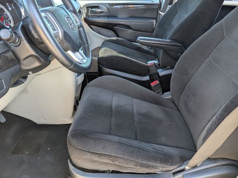 Used 2013 Dodge Grand Caravan American Value Package w/ UConnect Hands-Free Group image 12