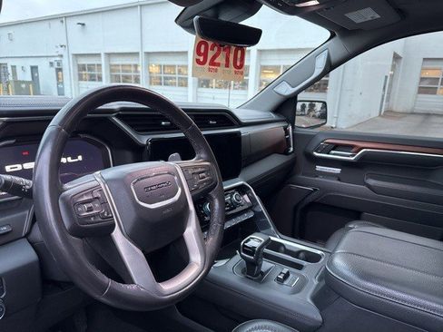 Used 2023 GMC Sierra 1500 Denali w/ Denali Reserve Package image 13