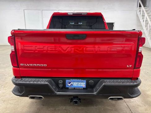 Used 2021 Chevrolet Silverado 1500 LT Trail Boss w/ Bed Protection Package AWD/4WD image 6