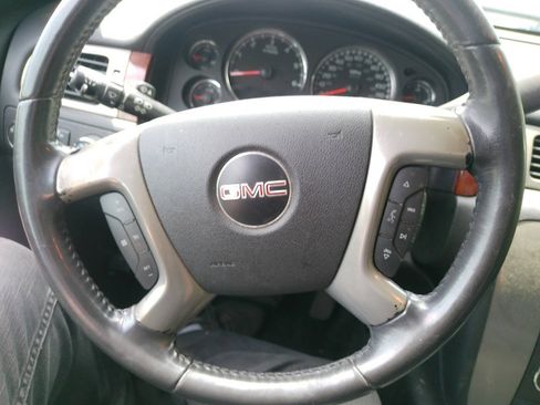 Used 2009 GMC Yukon SLT AWD/4WD image 18