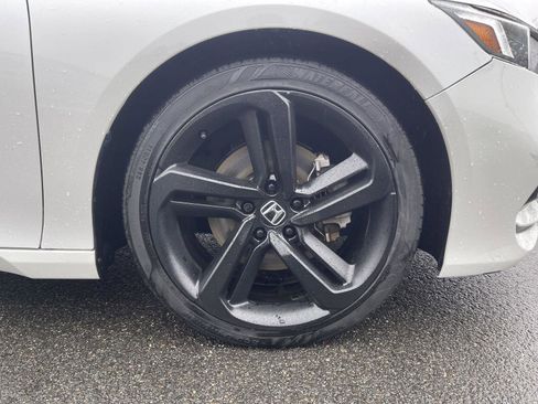 Used 2020 Honda Accord Sport image 21