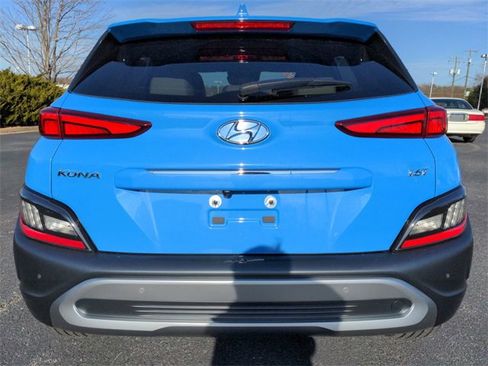 Used 2022 Hyundai Kona Limited w/ Winter Weather Package image 5