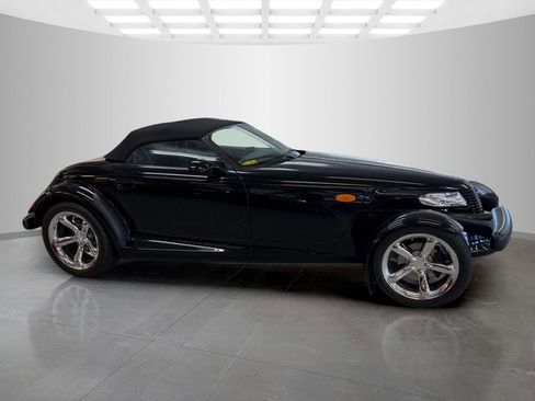 Used 2000 Plymouth Prowler image 2