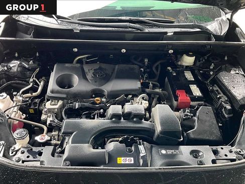 Used 2025 Toyota RAV4 XLE AWD/4WD image 30