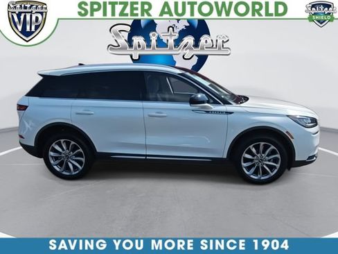Used 2022 Lincoln Corsair AWD w/ Premium Package image 10