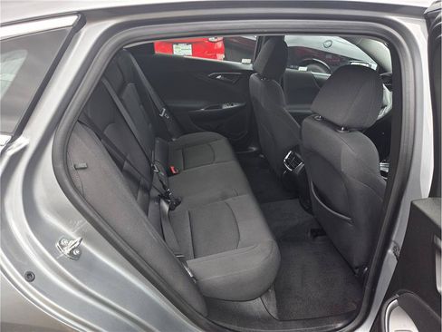 Used 2023 Chevrolet Malibu LT FWD image 25