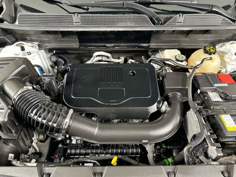 Used 2023 GMC Acadia SLE w/ Driver Convenience Package image 33