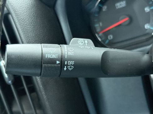 Used 2018 Chevrolet Silverado 1500 LT image 26