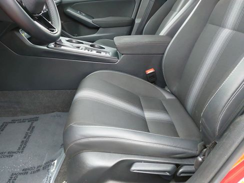 Used 2024 Honda Civic Sport image 28