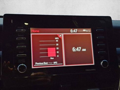 Used 2022 Toyota Camry LE FWD image 18