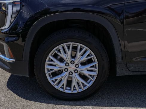 Used 2024 GMC Acadia Elevation AWD/4WD image 11