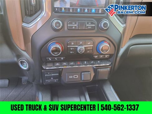 Used 2022 Chevrolet Silverado 1500 High Country w/ Technology Package image 26