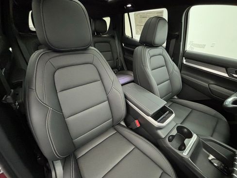 New 2026 GMC Terrain Elevation w/ Elevation Premium Package image 37