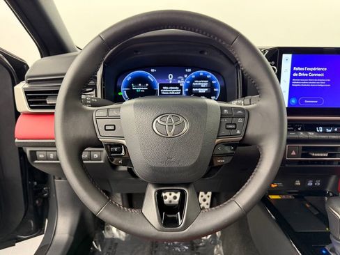 Used 2025 Toyota Camry XSE AWD/4WD image 26