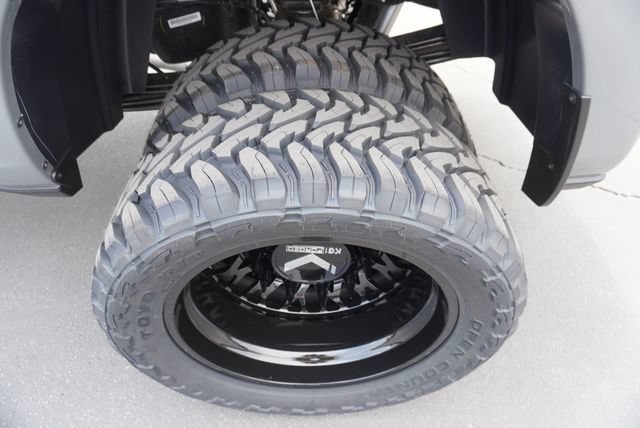 Used 2026 RAM 3500 Laramie AWD/4WD image 19