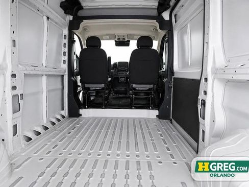 Used 2025 RAM ProMaster 2500 w/ Convenience Group FWD image 16