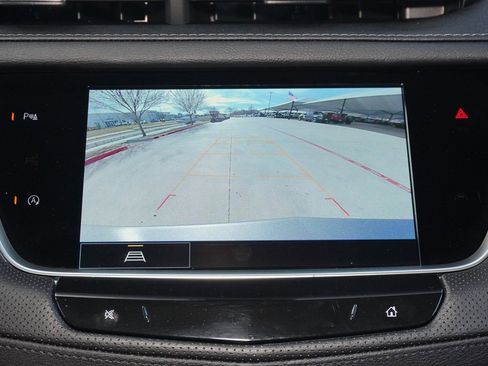 Used 2024 Cadillac XT5 Premium Luxury image 12