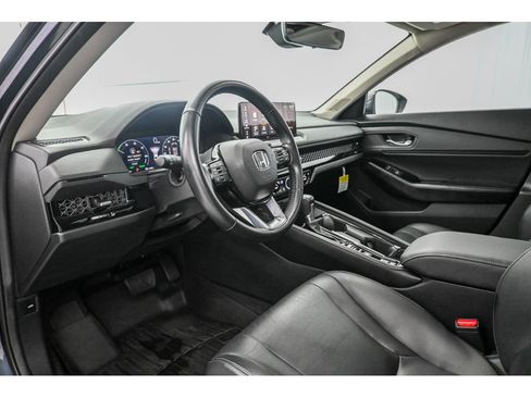 Used 2023 Honda Accord Touring image 34