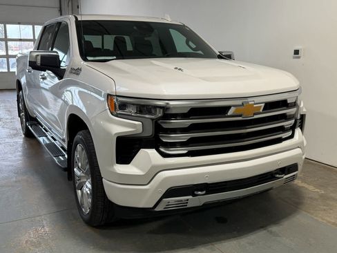 Certified 2024 Chevrolet Silverado 1500 High Country w/ High Country Premium Package image 5