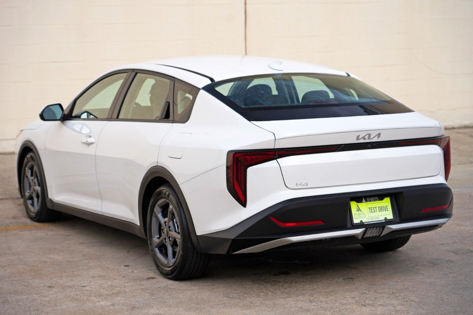 Used 2025 Kia K4 FWD image 42