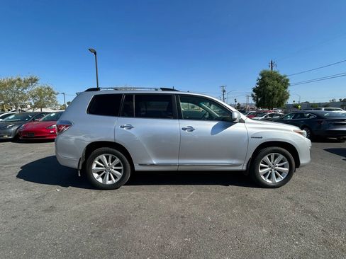 Used 2012 Toyota Highlander Limited image 4