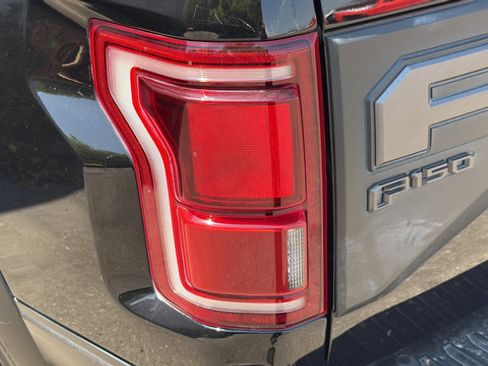 Used 2019 Ford F150 Raptor w/ Equipment Group 802A Luxury AWD/4WD image 37
