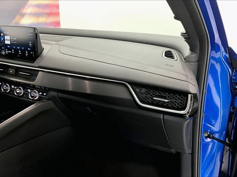 Certified 2025 Acura ADX A-Spec image 21