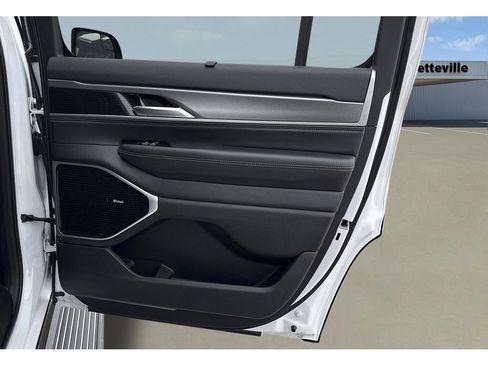 New 2026 Jeep Grand Wagoneer Limited AWD/4WD image 24