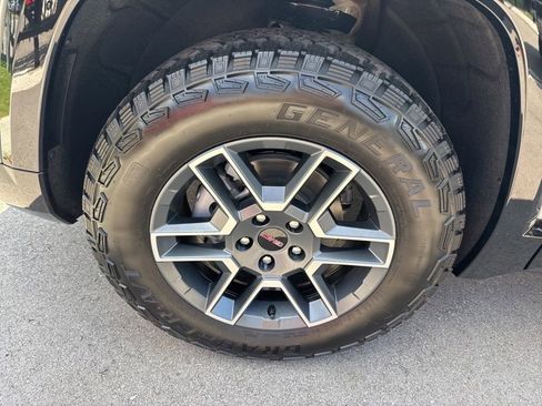 New 2026 GMC Terrain AT4 image 36