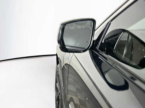 Used 2023 Jeep Grand Cherokee Overland AWD/4WD image 16
