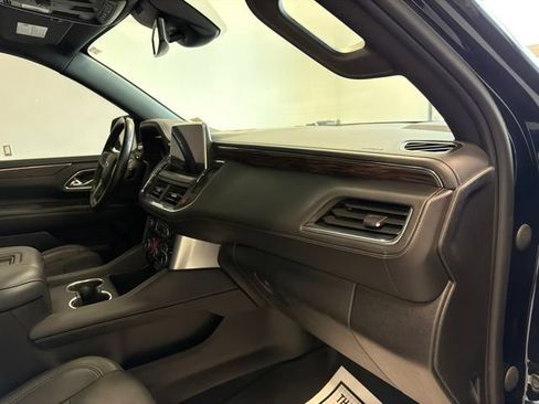 Used 2023 Chevrolet Suburban Z71 AWD/4WD image 40