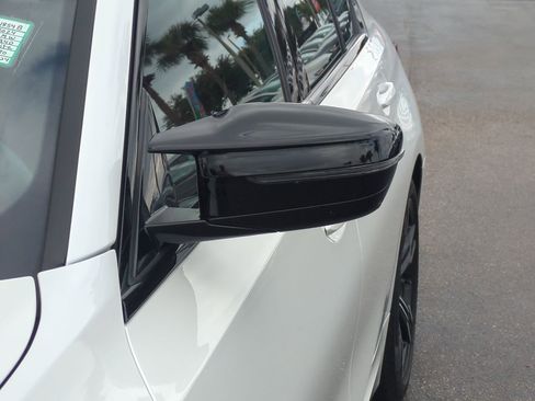 Used 2024 BMW M340i image 12