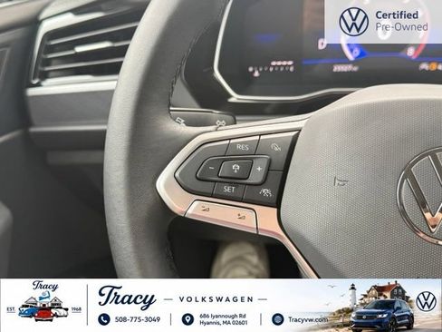 Certified 2024 Volkswagen Jetta SE FWD image 15