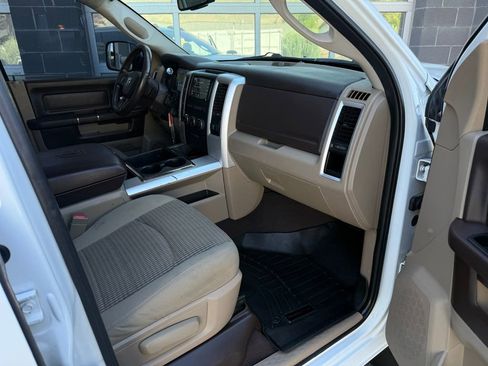 Used 2012 RAM 3500 Big Horn RWD image 40