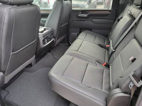 New 2026 GMC Sierra 2500 Denali w/ Denali Reserve Package image 4