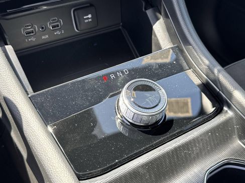 New 2025 Jeep Grand Cherokee Altitude image 28